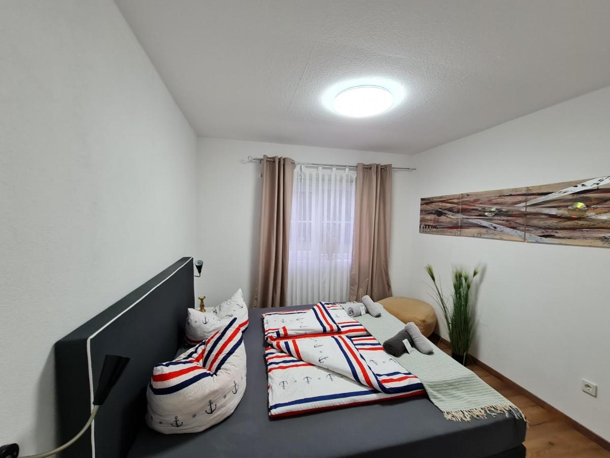 Hotel Zur Seerobbe クックスハーフェン エクステリア 写真