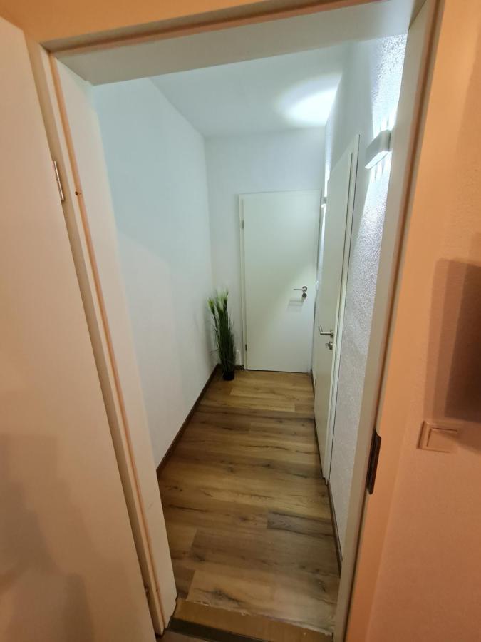 Hotel Zur Seerobbe クックスハーフェン エクステリア 写真
