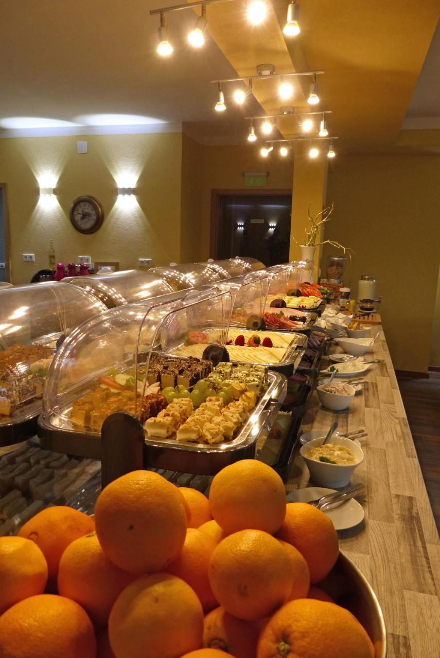 Hotel Zur Seerobbe クックスハーフェン エクステリア 写真